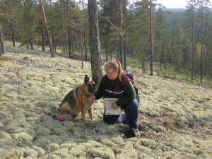 Rokuanvaaralla syksyllä 2014 valetamassa Ripon kanssa